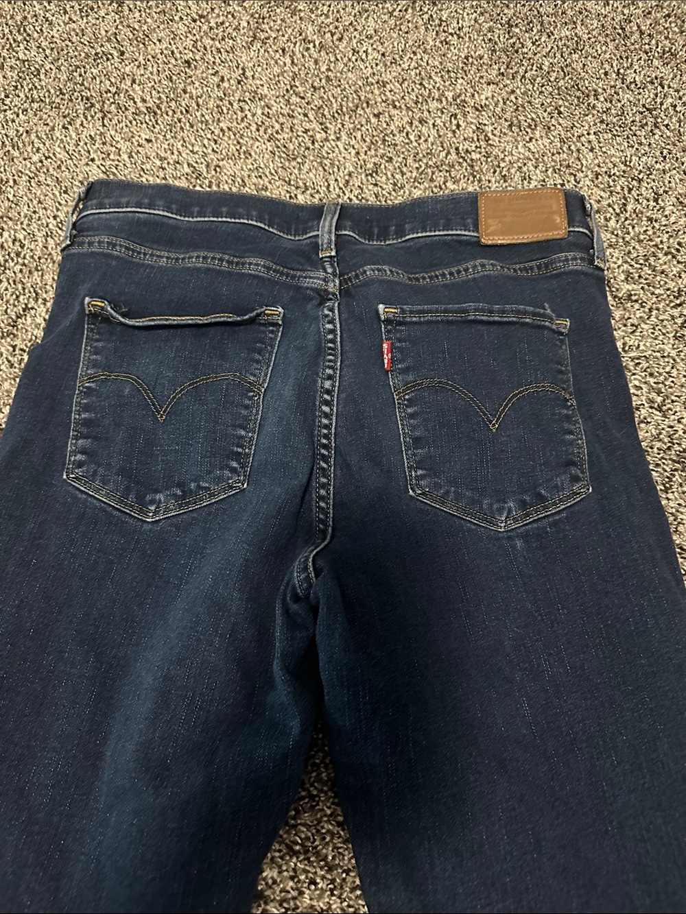 Levi's women Dark Indigo Stretch jegging Fit Jeans